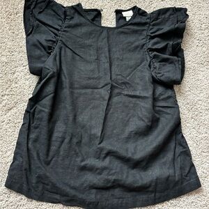 Black Sleeveless Blouse